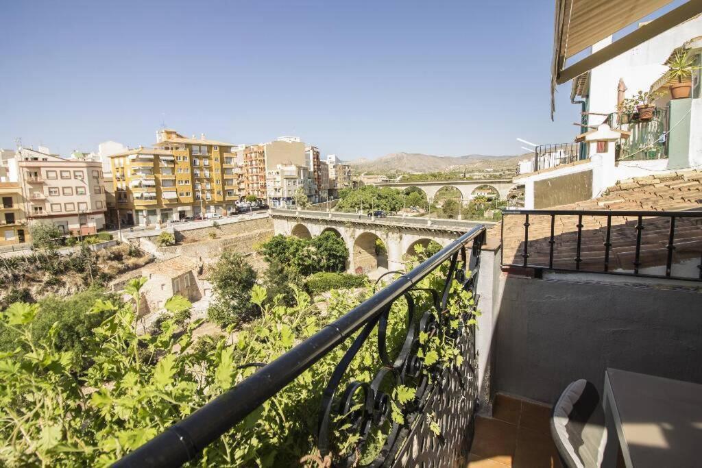 Preciosa Casa En Vilajoyosa Con Vistas Al Mar En Las Casas Colgantes Del Casco Antiguo Villajoyosa  Exterior foto